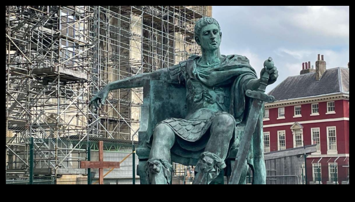 Cronici ale orașului: povești din tururi urbane pe jos