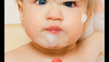 Bouncing Bubbles: Timp sigur și distractiv de baie pentru bebeluși