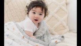 Huse confortabile: pături pentru bebeluși demne de ghemuit