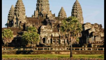 Vederi antice: o călătorie vizuală prin situri istorice